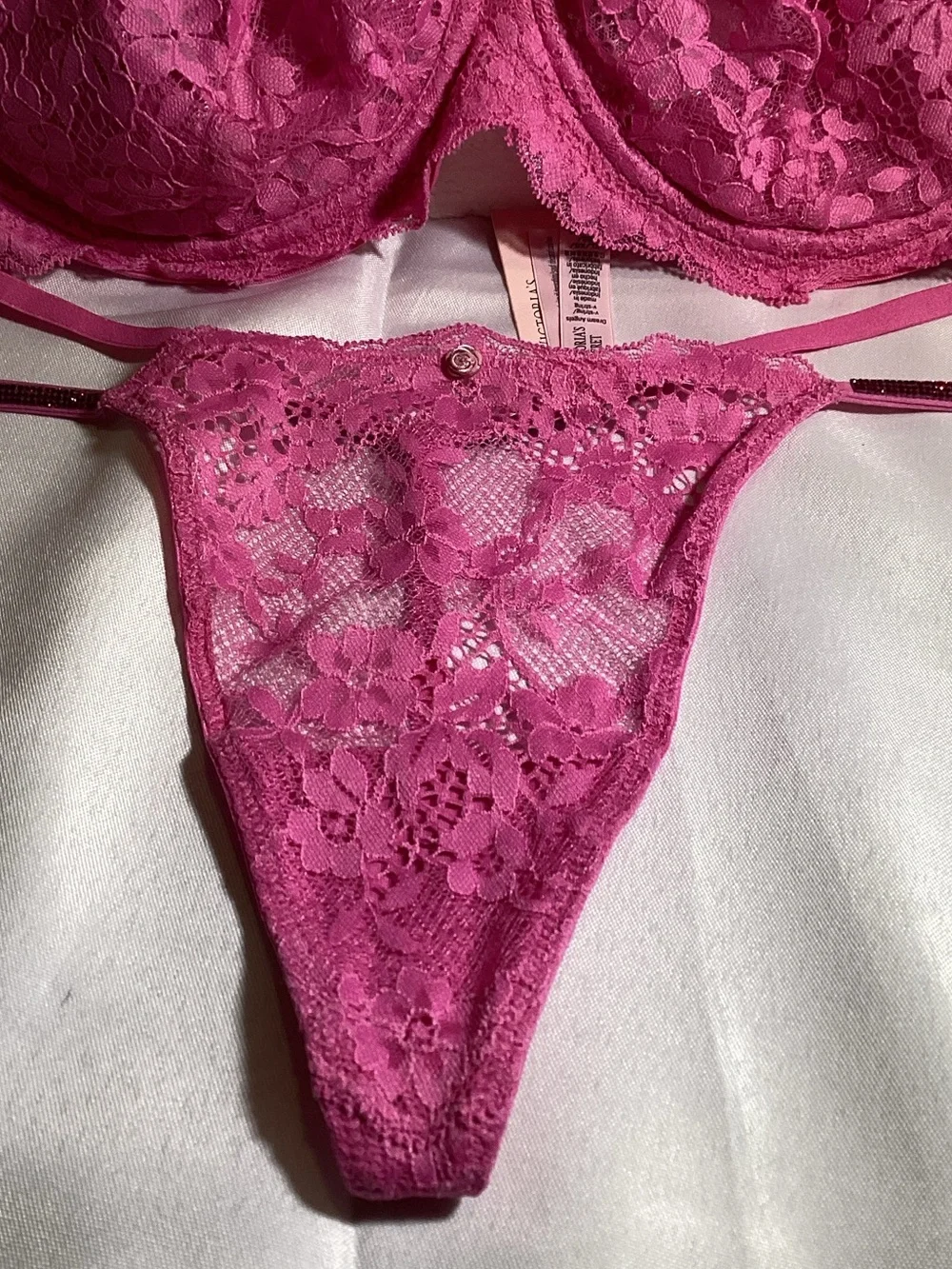 Victoria's Secret Hot Pink Lace Underwire Bra & Thong Set